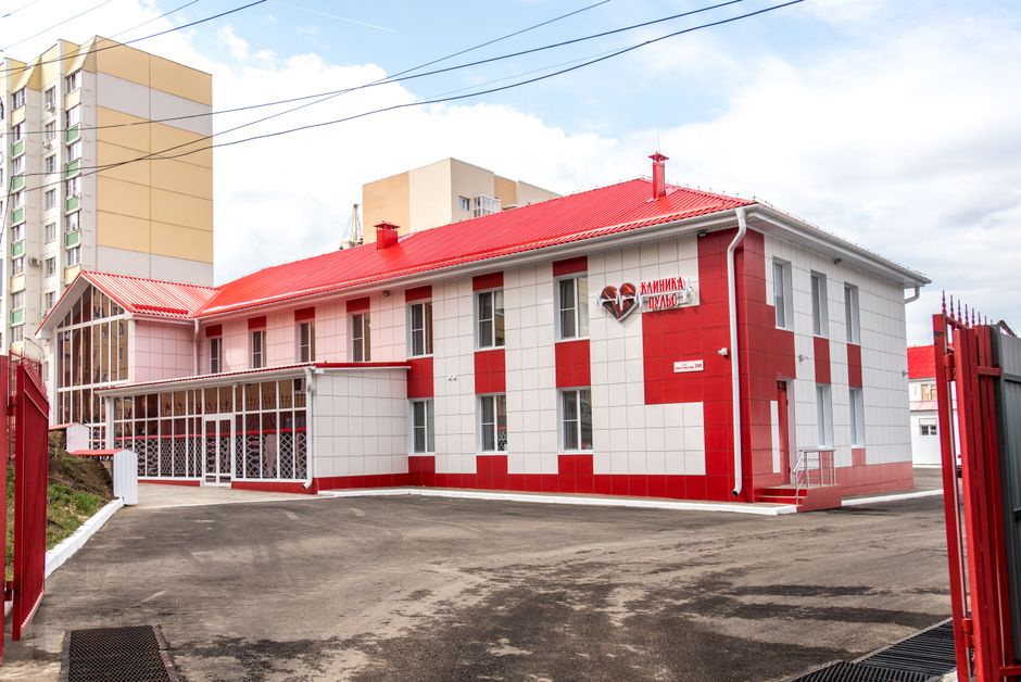 Modern hospital facility used for bariatric surgery in Jordan