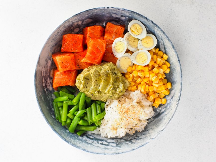 Small healthy meal in a bowl representing portion control