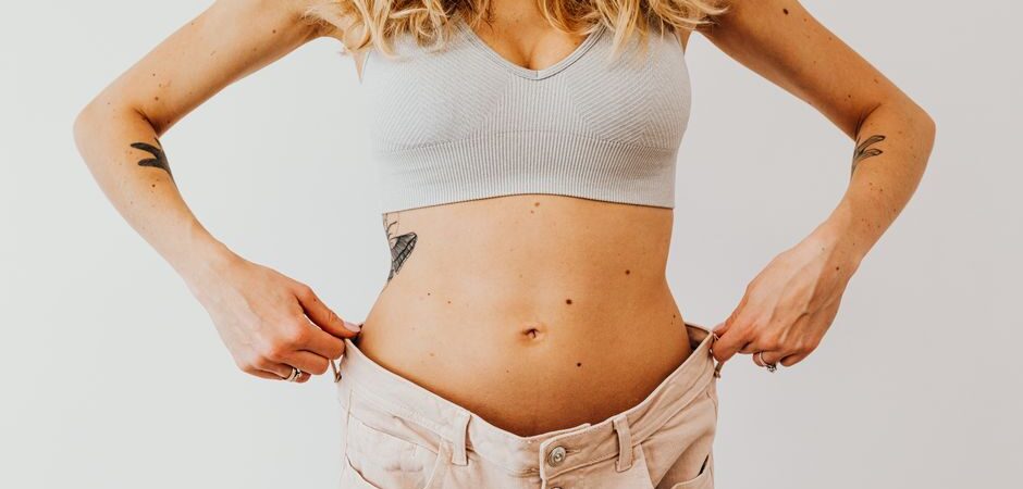 Loose Skin After Bariatric Surgery: What to Expect and When to Consider Removal